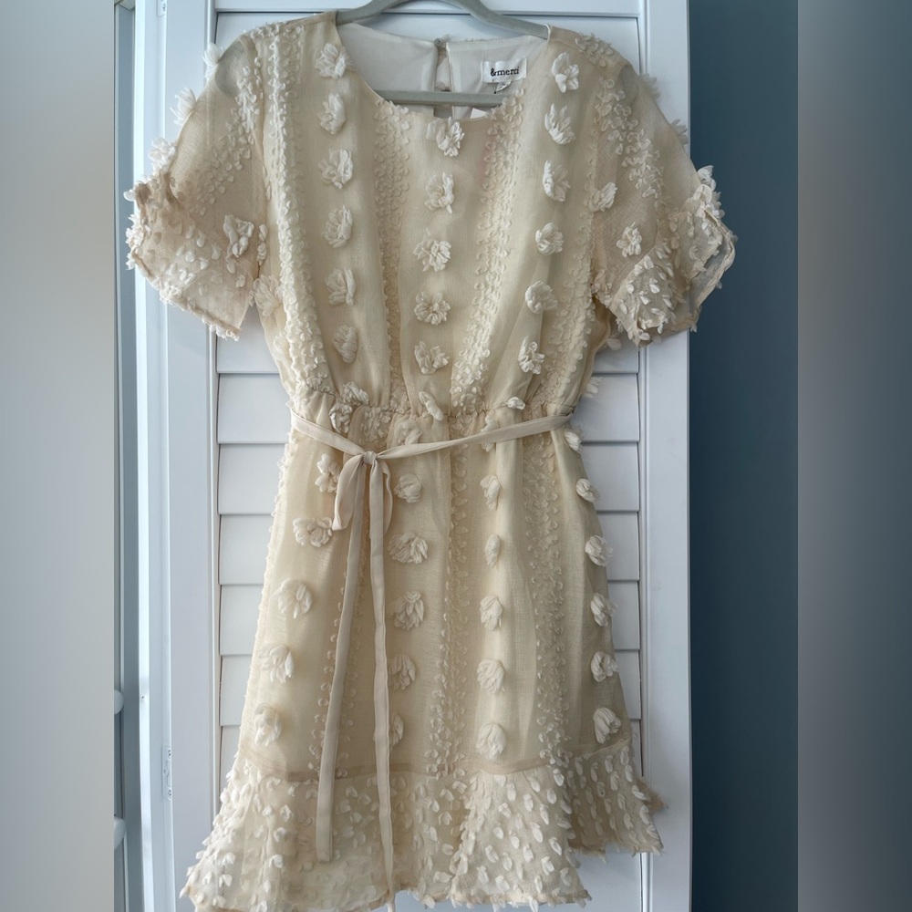 &merci Cream Floral Textured Dress
